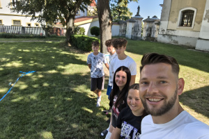 Workshop „Na hraně rovnováhy: Slackline & žonglování“