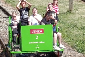 22
