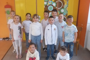 a6bbde0a-35a0-48d2-8ed3-53f11bb22f96