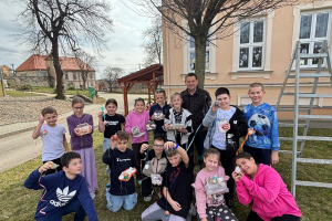 b167a7c9-6ec2-4ef6-b93a-6d14453f6aad