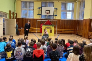 c74273dd-1302-4b31-9d4d-4f523b39df69