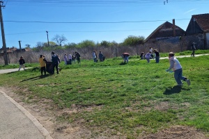 fa9d6a43-72e1-4d37-83dd-6fd52eb0d5f1