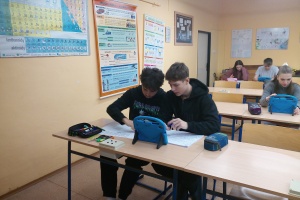 Deváťáci představili své projekty o zdrojích energie