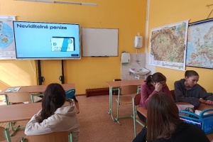 Neviditelné peníze - Skoala - 9. třída